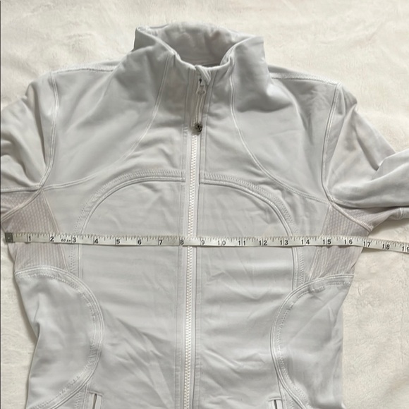 Lululemon Athletica Women's Gray Ski Jacket - Picture 8 of 9